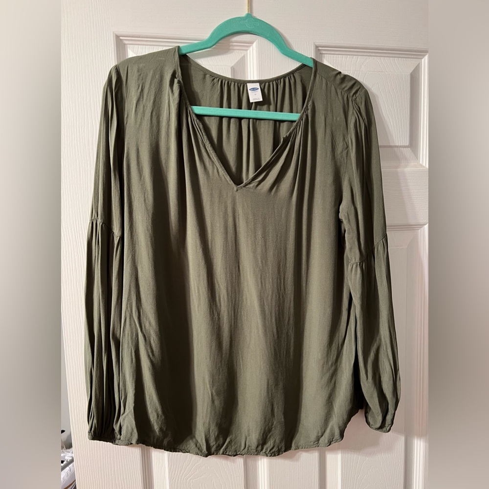 Old navy blouse